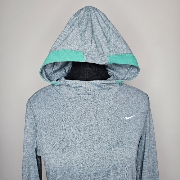 Nike Running Women's Dri-Fit Hooded Long-sleeved Pullover Shirt, Small - Picture 3 of 16